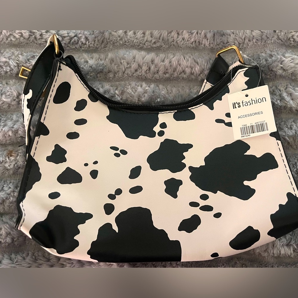 NWT FASHION SHOULDER OR HAND BAG COW PRINT